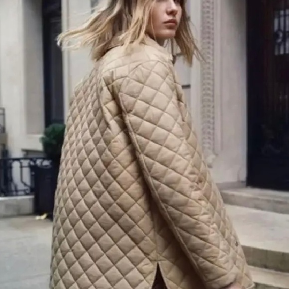 Zara Oversized Diamond Quilted Jacket Tan Gold Snap Closure Elevated Sz XS - Picture 1 of 6